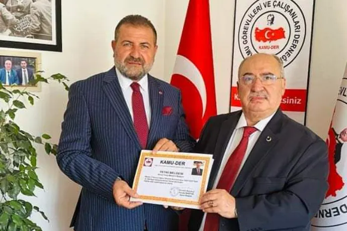 Mardin Kamu-Der İl Temsilcisi Ahmet Yavuz'a Yetki Belgesi Takdim Edildi