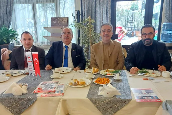 Kamu-Der Ankara İl Başkanlığı'nın Kahvaltılı Toplantısı